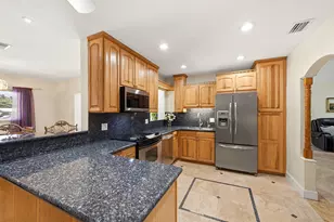 390 SE 12th Ave, Pompano Beach, FL 33060 - Photo 35