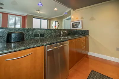 511 Lucerne Avenue #401, Lake Worth Beach, FL 33460 - Photo 9