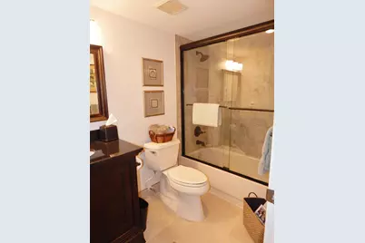 6698 N 10th Ave N #215, Lake Worth, FL 33467 - Photo 11