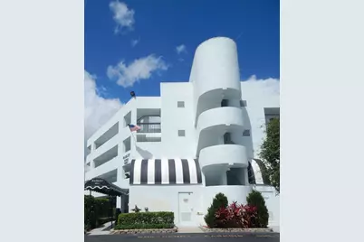 6698 N 10th Ave N #215, Lake Worth, FL 33467 - Photo 1