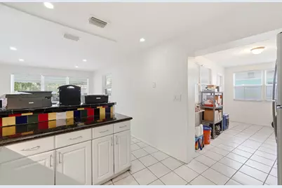 1431 NE 32nd Street, Pompano Beach, FL 33064 - Photo 7