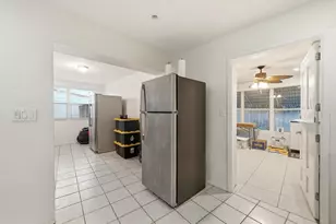 1431 NE 32nd St, Pompano Beach, FL 33064 - Photo 9