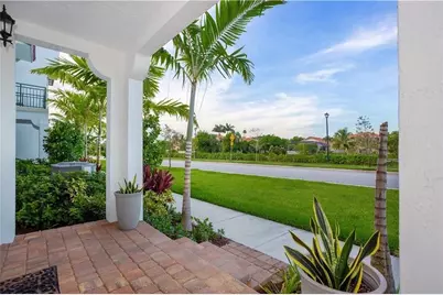 11736 SW 13th Court, Pembroke Pines, FL 33025 - Photo 5