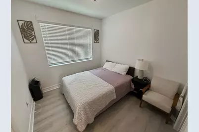 11736 SW 13th Court, Pembroke Pines, FL 33025 - Photo 15