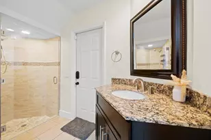 980 Bel Aire Dr W, Pembroke Pines, FL 33027 - Photo 41