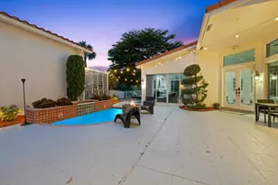 980 Bel Aire Dr W, Pembroke Pines, FL 33027 - Photo 63