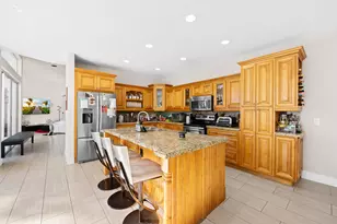980 Bel Aire Dr W, Pembroke Pines, FL 33027 - Photo 23