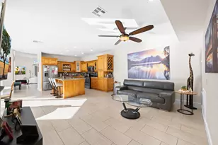 980 Bel Aire Dr W, Pembroke Pines, FL 33027 - Photo 17