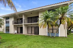 1524 Lake Crystal Dr, Royal Palm Beach, FL 33411 - Photo 17