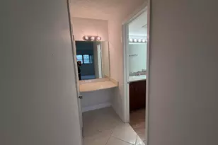 8141 SW 24th Ct, Davie, FL 33324 - Photo 9