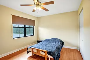 8541 NW 38th St, Cooper City, FL 33024 - Photo 33