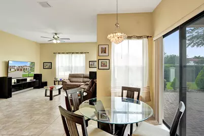 8541 NW 38th Street, Cooper City, FL 33024 - Photo 11