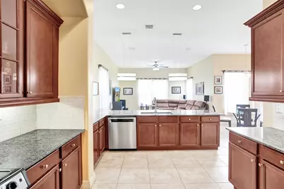 8541 NW 38th Street, Cooper City, FL 33024 - Photo 23