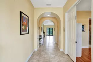 8541 NW 38th St, Cooper City, FL 33024 - Photo 3
