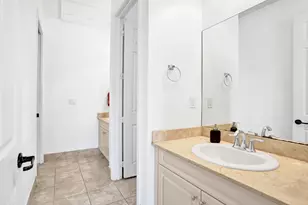 8541 NW 38th St, Cooper City, FL 33024 - Photo 29