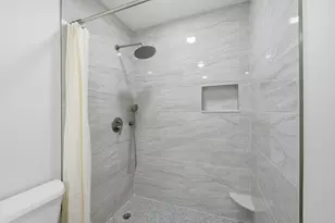 670 Monaco N, Delray Beach, FL 33446 - Photo 17