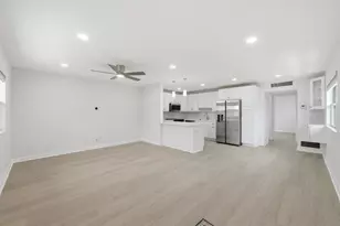 670 Monaco N, Delray Beach, FL 33446 - Photo 7