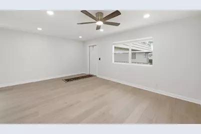670 Monaco N, Delray Beach, FL 33446 - Photo 9