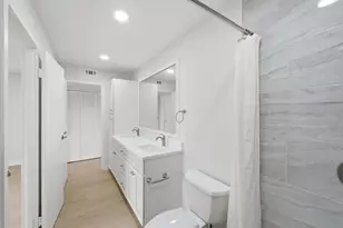 670 Monaco N, Delray Beach, FL 33446 - Photo 19
