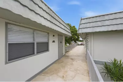 670 Monaco N, Delray Beach, FL 33446 - Photo 5