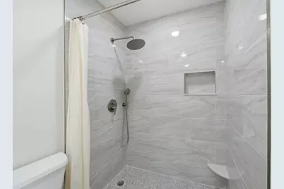 670 Monaco N, Delray Beach, FL 33446 - Photo 17