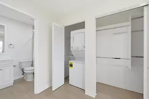670 Monaco N, Delray Beach, FL 33446 - Photo 25