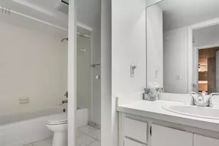 121 1st Ln, Palm Beach Gardens, FL 33418 - Photo 5