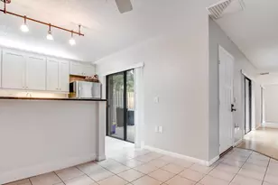 121 1st Ln, Palm Beach Gardens, FL 33418 - Photo 3