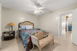 175 Suffolk E, Boca Raton, FL 33434 - Photo 13