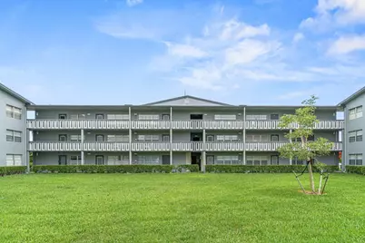 175 Suffolk E, Boca Raton, FL 33434 - Photo 21