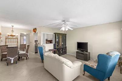 175 Suffolk E, Boca Raton, FL 33434 - Photo 5