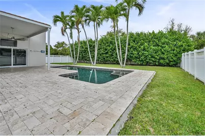 8949 NW 45th Court, Coral Springs, FL 33065 - Photo 25