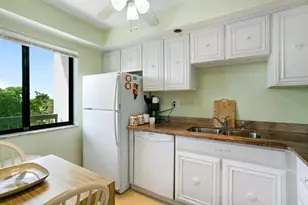 3000 Presidential Way, West Palm Beach, FL 33401 - Photo 5