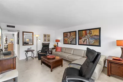 210 Oakridge N #210, Deerfield Beach, FL 33442 - Photo 11