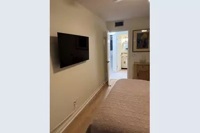 3037 Cornwall B, Boca Raton, FL 33434 - Photo 15