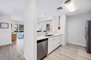 1203 Town Center Dr, Jupiter, FL 33458 - Photo 3