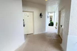 8927 Sandshot Ct, Port Saint Lucie, FL 34986 - Photo 3
