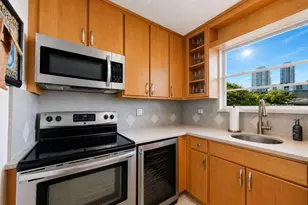 7795 NE Bayshore Ct, Miami, FL 33138 - Photo 17