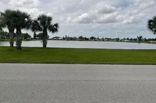 14151 Cisne Cir, Fort Pierce, FL 34951 - Photo 15