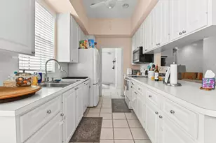 4766 Valencia Dr, Delray Beach, FL 33445 - Photo 11
