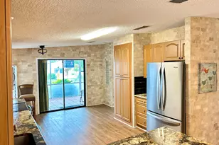 3409 Lake Overlook Pl, Lake Worth, FL 33462 - Photo 5