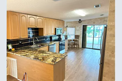 3409 Lake Overlook Place, Lake Worth, FL 33462 - Photo 3