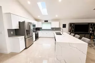 10875 Boca Woods Ln, Boca Raton, FL 33428 - Photo 5