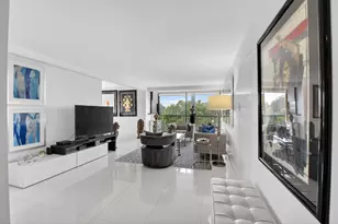 7738 Lakeside Blvd, Boca Raton, FL 33434 - Photo 9