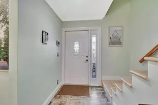 732 NE 12th Terrace, Boynton Beach, FL 33435 - Photo 11