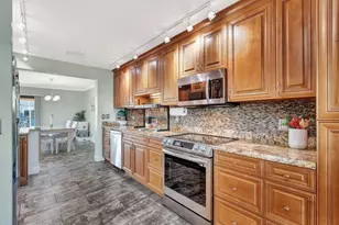 732 NE 12th Terrace, Boynton Beach, FL 33435 - Photo 19