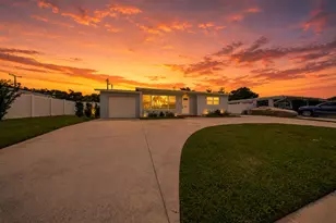 648 Eastwind Dr, North Palm Beach, FL 33408 - Photo 3