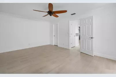 180 High Point #B, Boynton Beach, FL 33435 - Photo 13