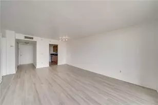 2350 NE 135th St, North Miami, FL 33181 - Photo 5