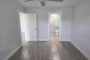 351 Lake Dora Dr, West Palm Beach, FL 33411 - Photo 23